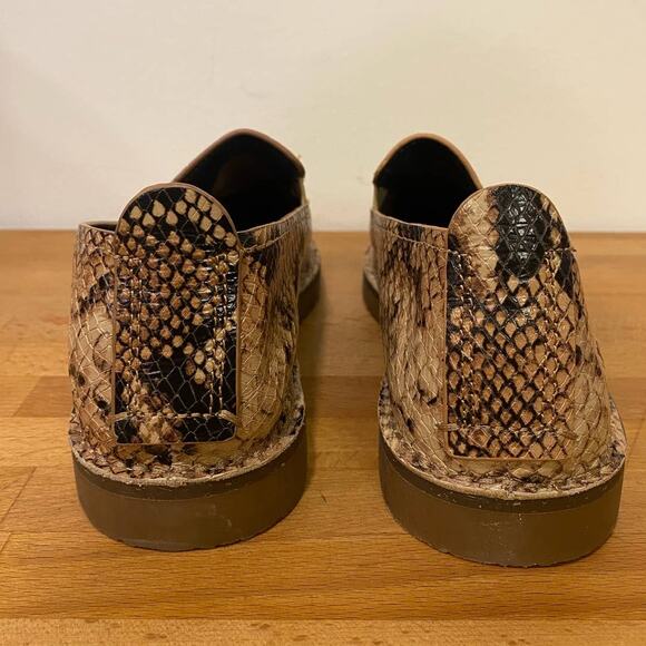 Franco Sarto Embossed Snake print leather Slip on shoes 8.5 Ariga style - Picture 4 of 9